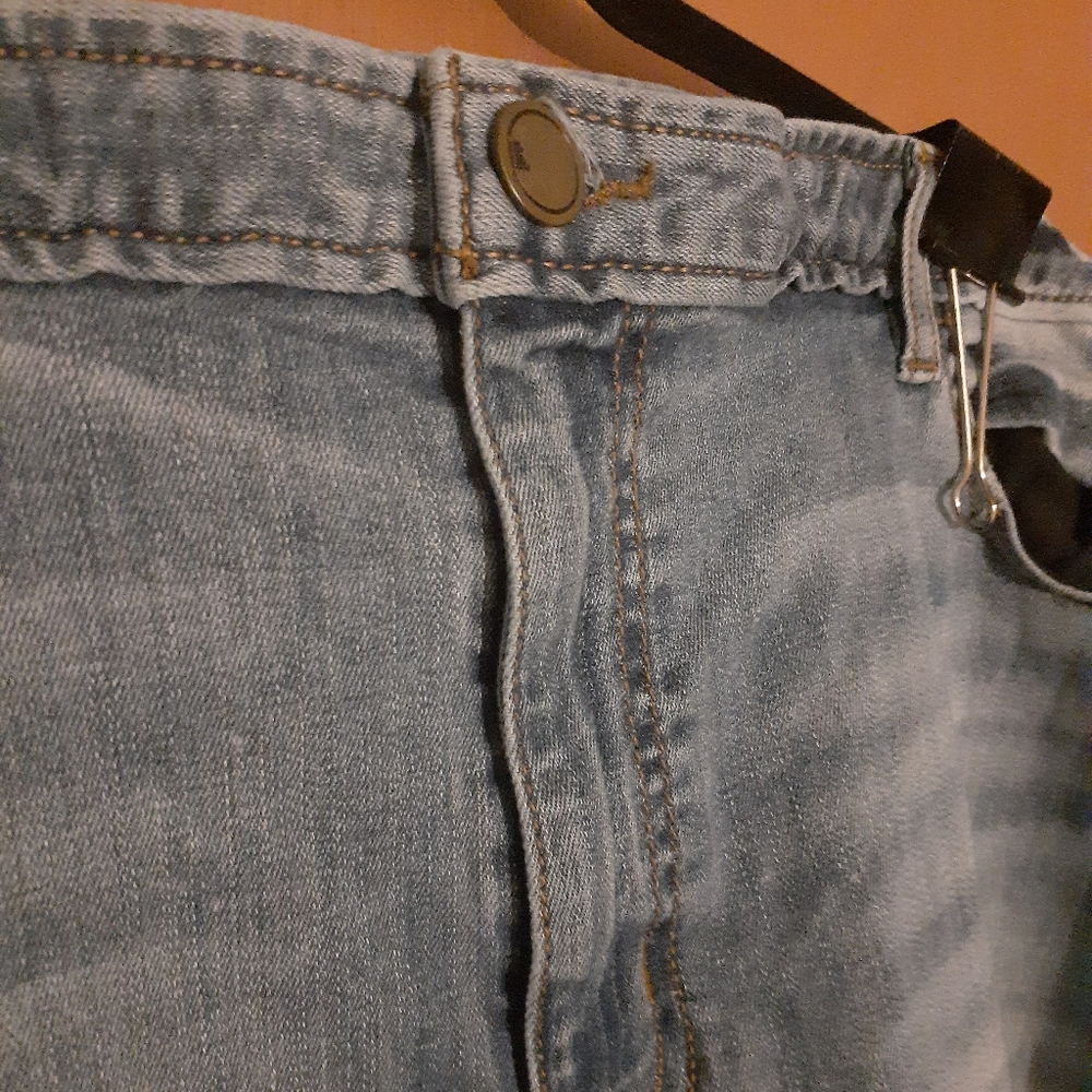 Jeans - Picture 4 of 4